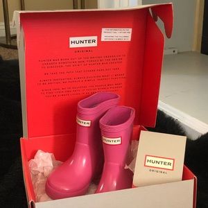 🎉🎊Host Pick🎊🎉Toddler Hunter Boots!